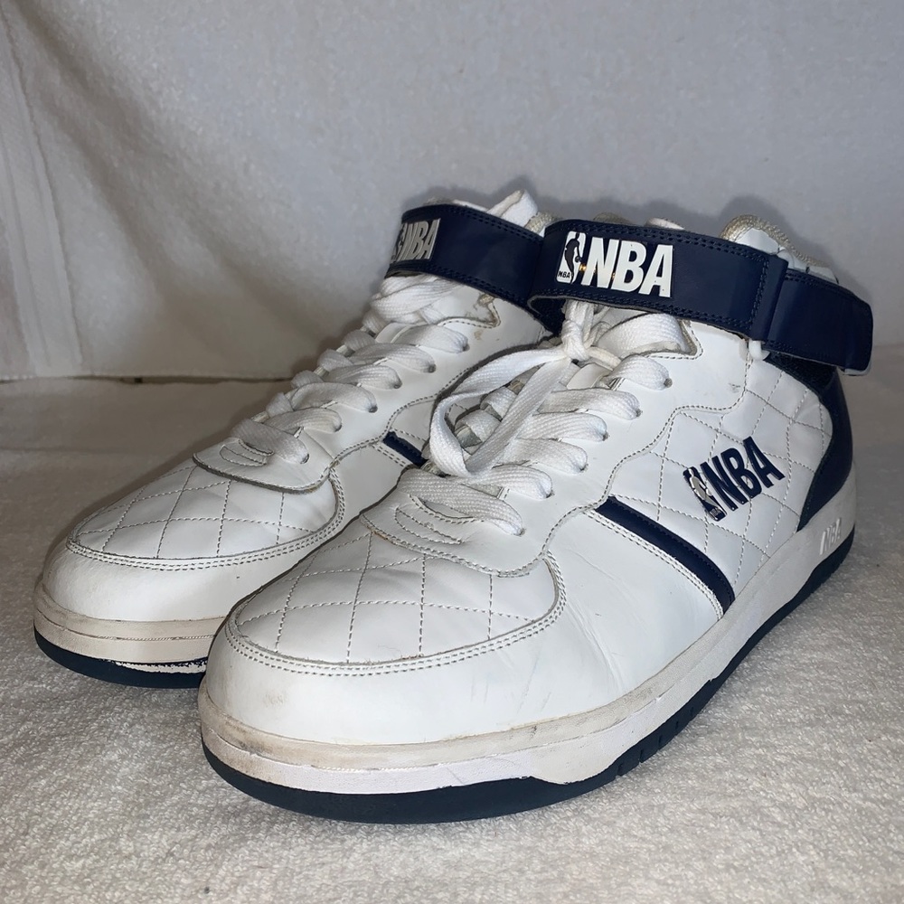 VTG High Top Basketball Shoes SZ 12 NBA